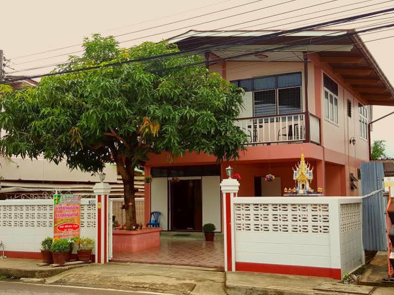 Emmanuel Guesthouse Pracsuap Khirikhan Kültér fotó