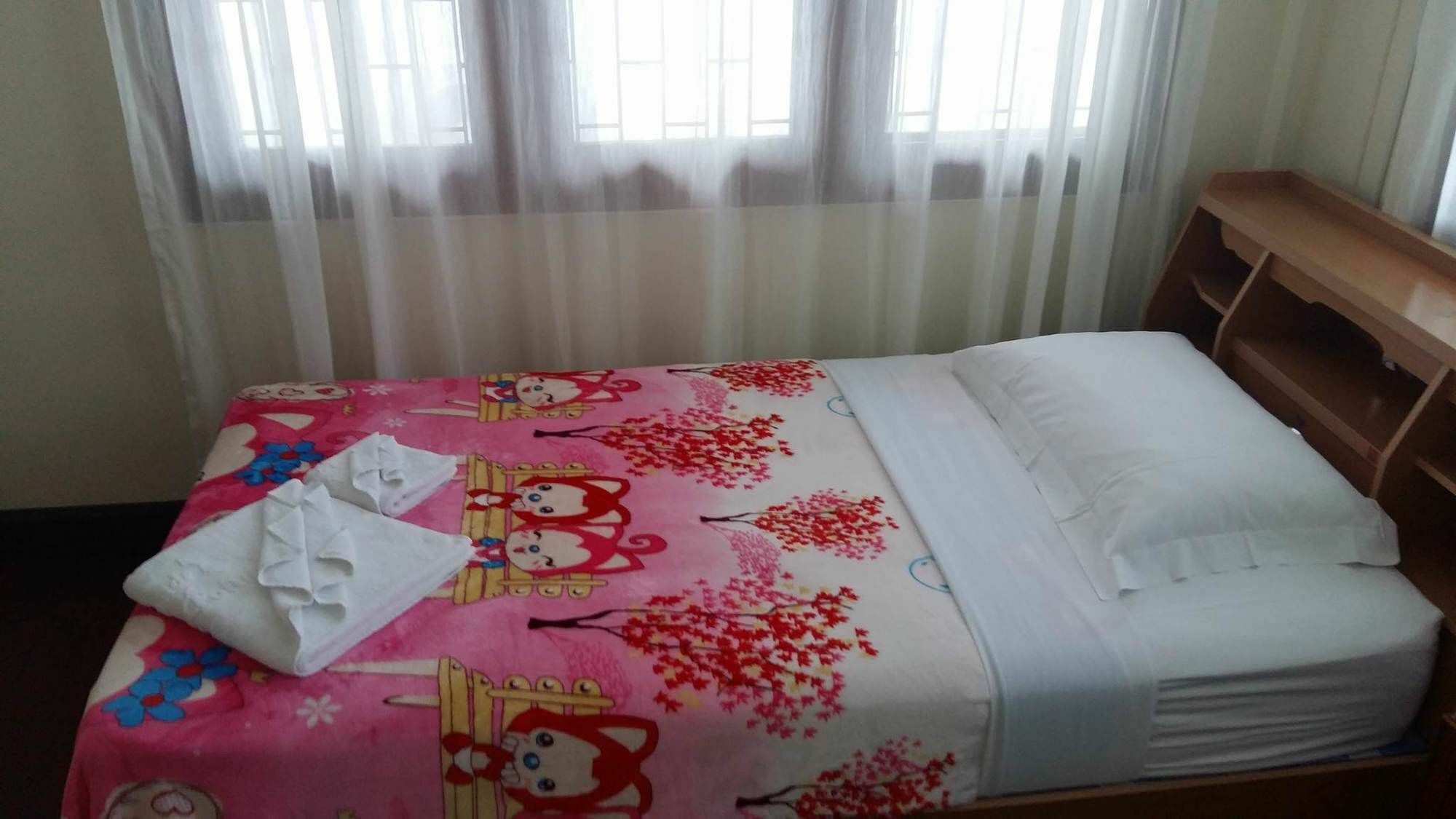 Emmanuel Guesthouse Pracsuap Khirikhan Kültér fotó